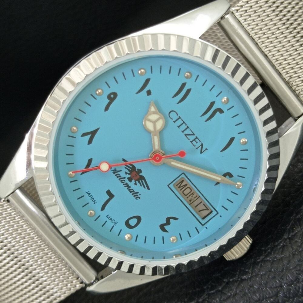 Vintage 1988 Citizen Automatic Mens Silver Watch W/daydate & Blue accents
